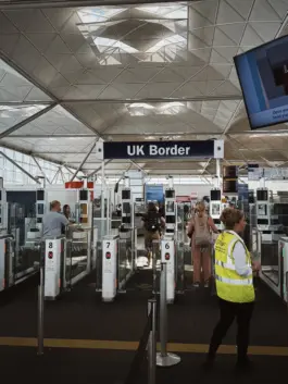 CHRISTOPH SPRANGER // PHOTOGRAPHER & DIRECTOR