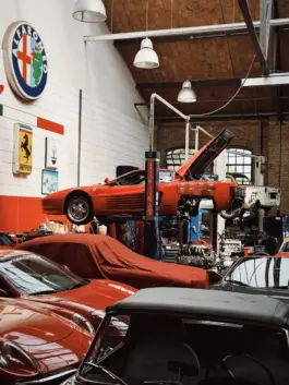 CHRISTOPH SPRANGER // PHOTOGRAPHER & DIRECTOR