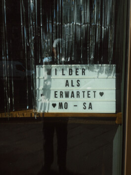 CHRISTOPH SPRANGER // PHOTOGRAPHER & DIRECTOR